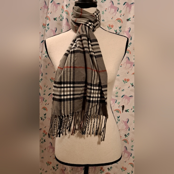 Vintage Burberry Grey & Black Nova Check Cashmere Neutral Warm Winter Scarf - Picture 1 of 7